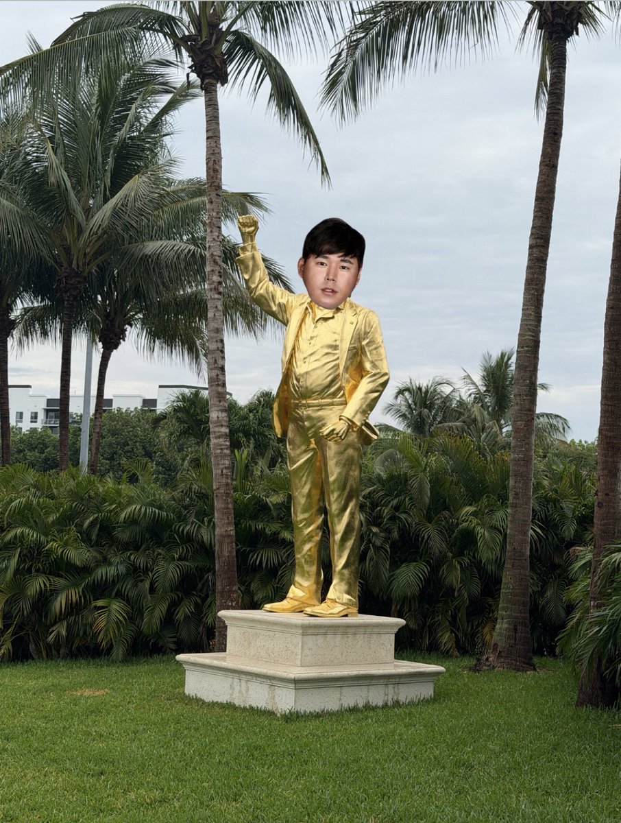 ImToTheMaxwell's tweet photo. We’ve got boots on the ground in Doral… Cam Young is literally shaking in his alligator boots with Si Woo breathing down his neck just a mere 6 back @WooTracker https://t.co/GYJJdFNYNY