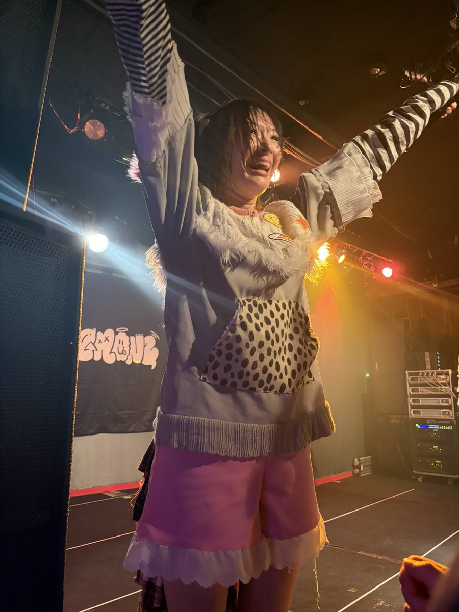 ろん tweet media