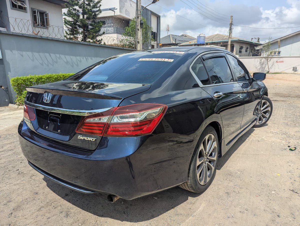 XcessCars's tweet photo. I have been on call with this importer for this Honda accord 2016 sport 4plug foreign used  

Mad distress!! 

Moveable for serious buyer 

I have inspected this car and I recommend!! 

Price: 13m 
Market price: 18m 

Everything pe che che https://t.co/aWgqLhXWRL