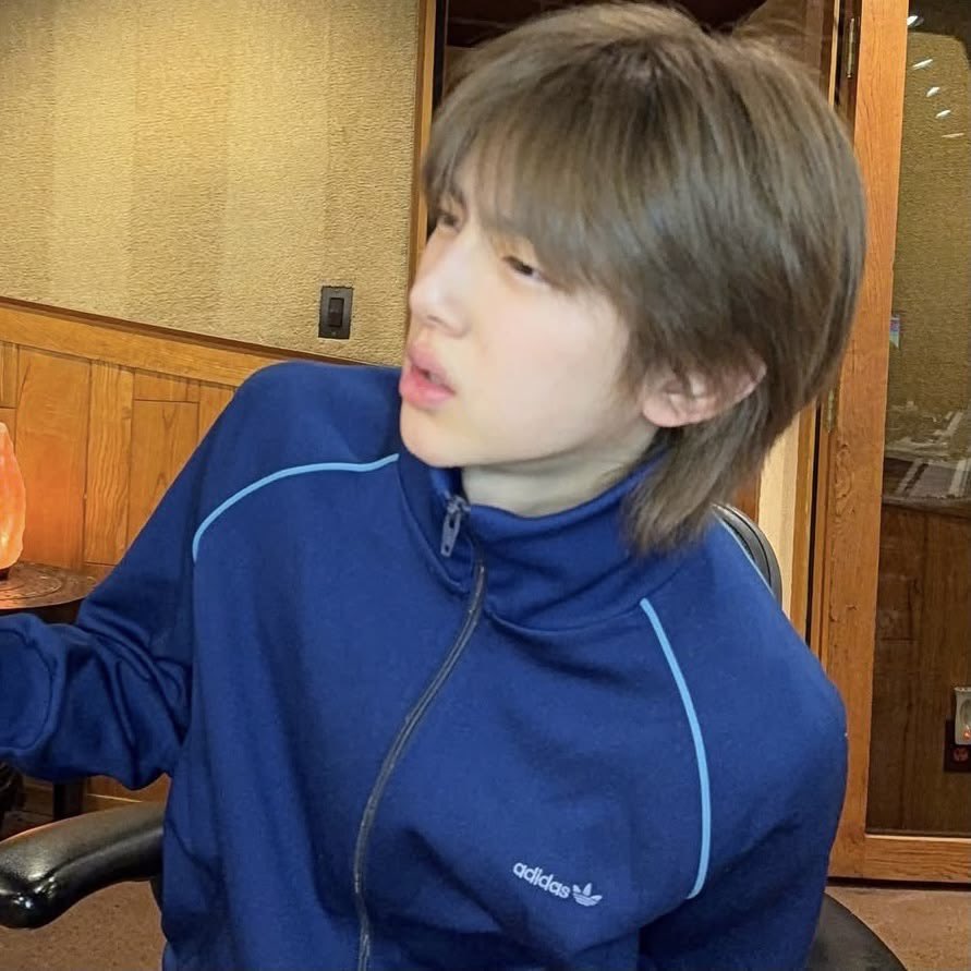 주훈 얼굴 tweet media