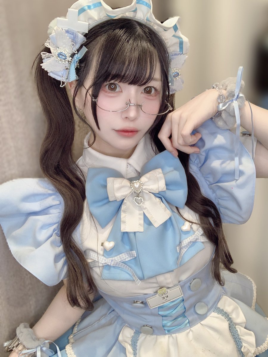 大丈夫どこにも行かないよ🩵
#秋葉原 #アキバ #メイド喫茶 #自撮り界隈