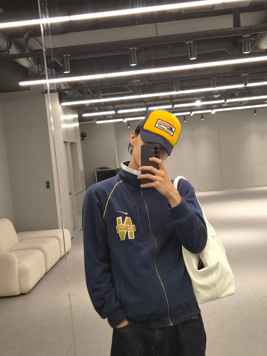 riize archive tweet media