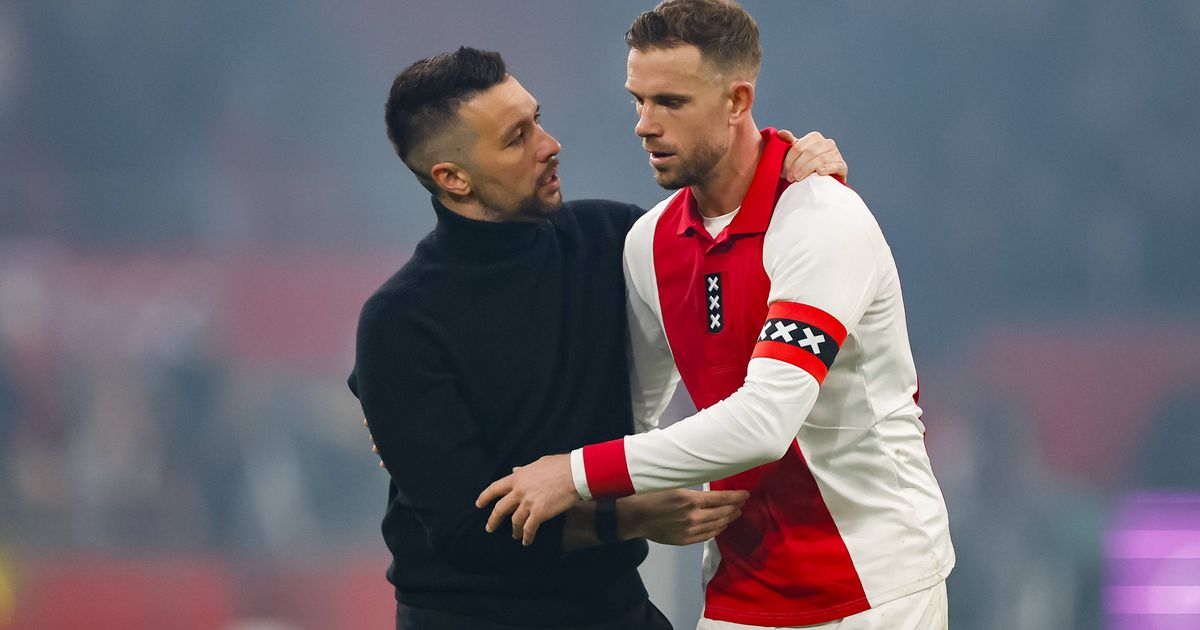 PortalDragoes's tweet photo. É caso para dizer que até Jordan Henderson celebrou a conquista do campeonato pelo FC Porto. O médio do Brentford e internacional inglês, antigo jogador do Liverpool, assinalou nas redes sociais o título alcançado pelo seu antigo treinador no Ajax,… https://t.co/UpD9jbM81x https://t.co/CjfBvmK5GW