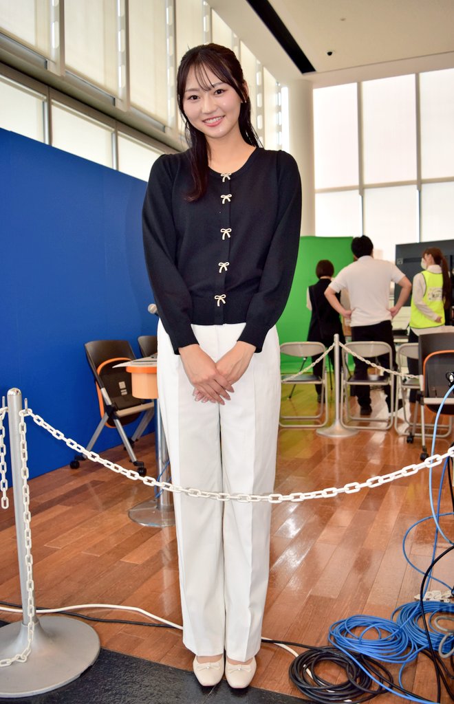 MyuFaly's tweet image. 2026/05/03
｢信濃川感謝祭 川まつり2026｣
NSTアナウンサー
藤森 麻友 さん

初めましてのアナウンサーさん✨

｢アナウンサー体験コーナー｣の
終了後に撮影させてもらいました📷️

#藤森麻友 アナ
#アナウンサー #NST
#川まつり #イベント #新潟市
#写真 #ポートレート #portrait
#キリトリセカイ