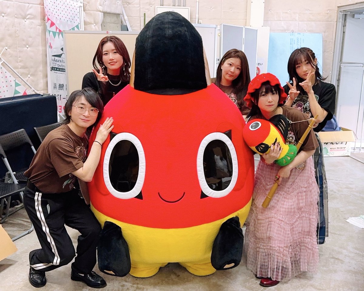 小林元子 tweet media