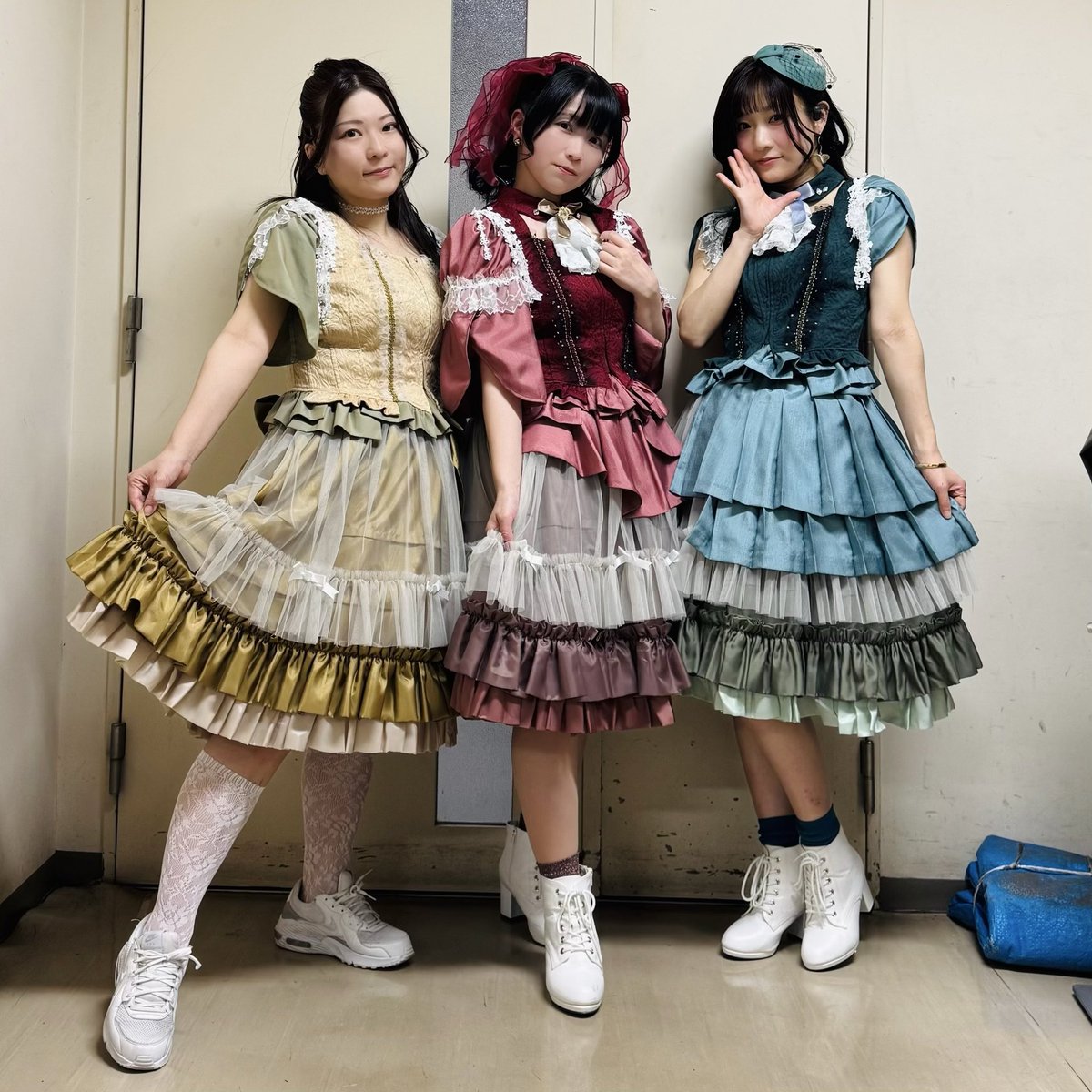 小林元子 tweet media