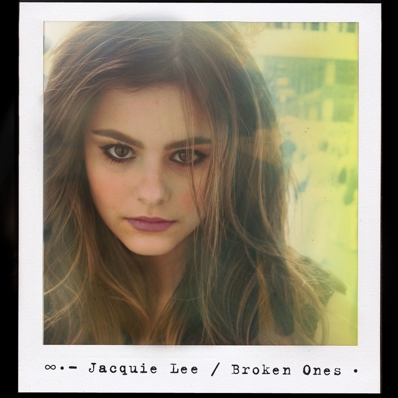 gonzo9955's tweet image. #nowplaying Broken Ones 44.1kHz/16bit by Jacquie on #onkyo #hfplayer