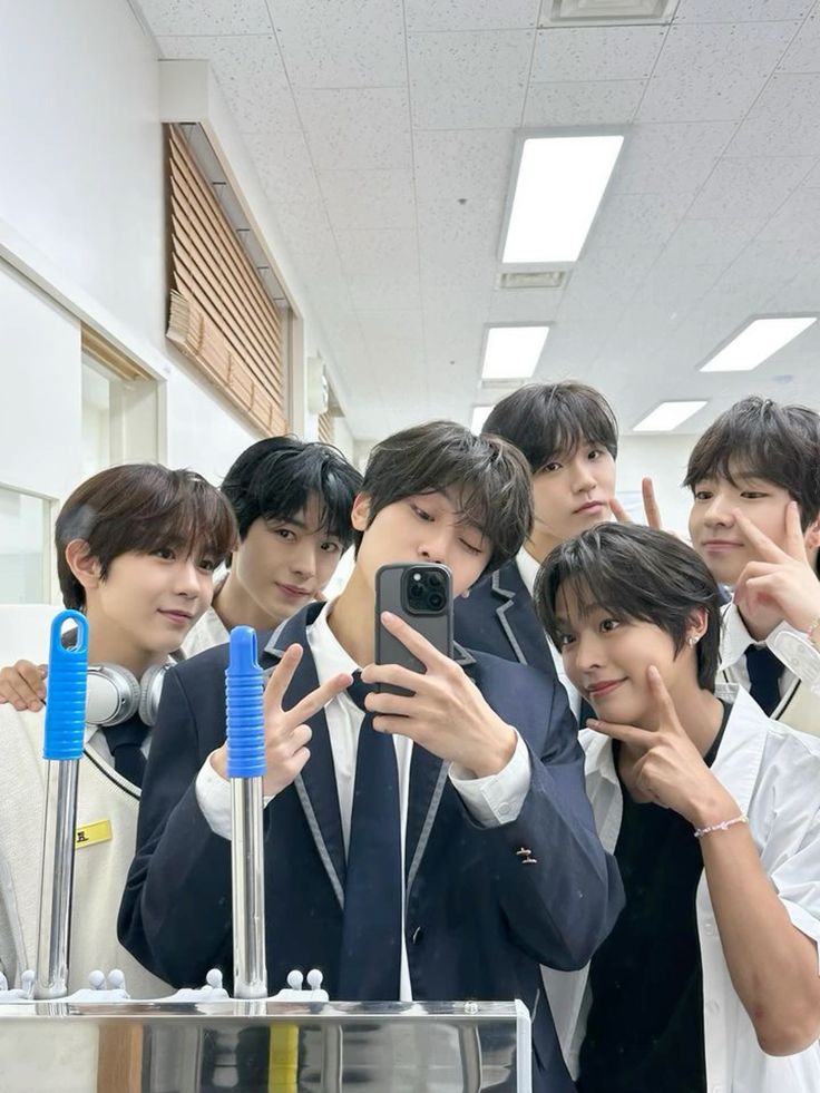꒰ঌ haniiii ໒꒱ tweet media