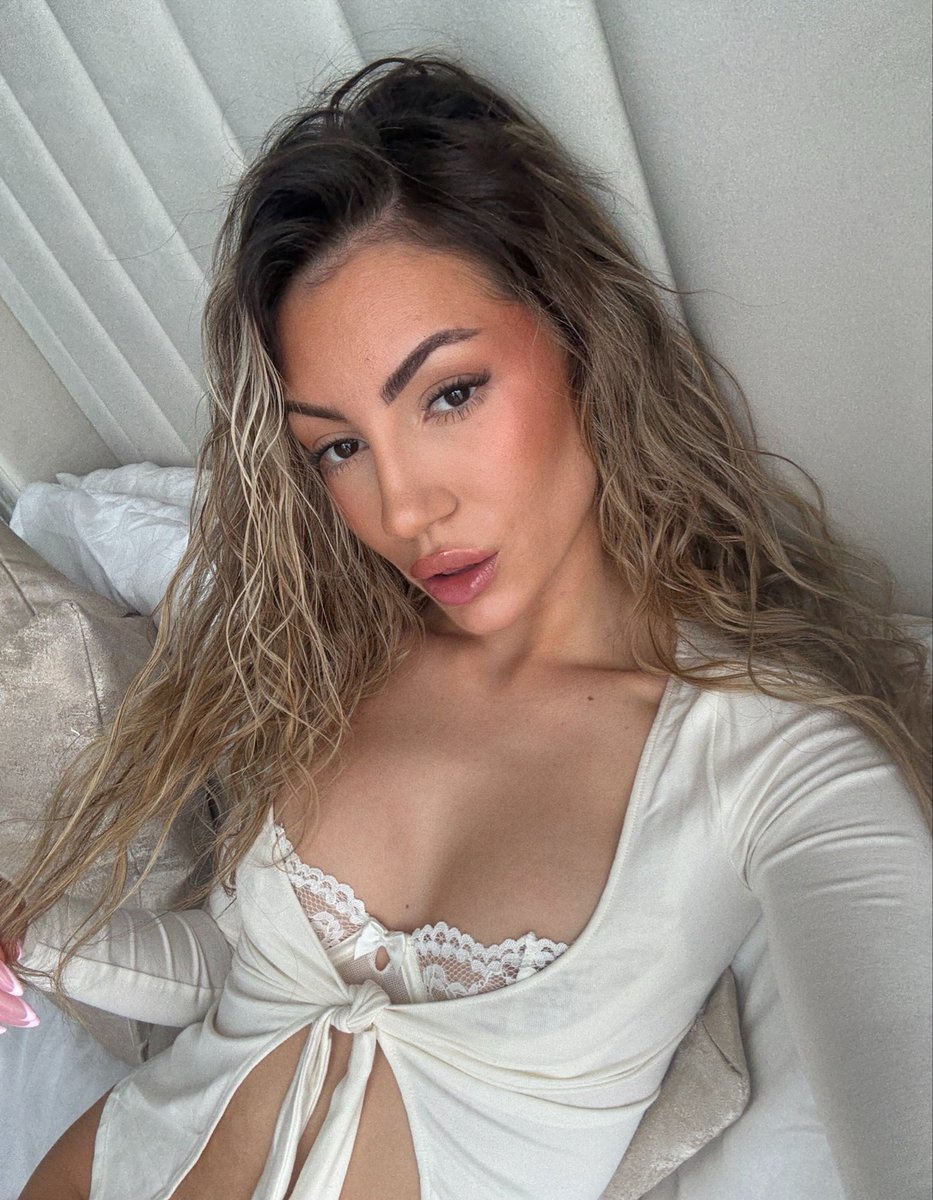 Goddess Maya🖤 tweet media