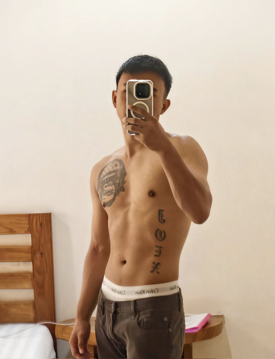 เฮ่าเยว่ 🐉 tweet media