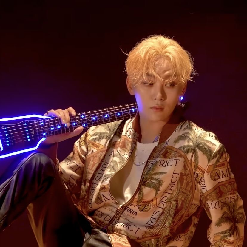 cloudboo116's tweet image. 🔥🎸🔥
#seungkwan #booseungkwan #svt #seventeen #세븐틴 #부승관 #승관