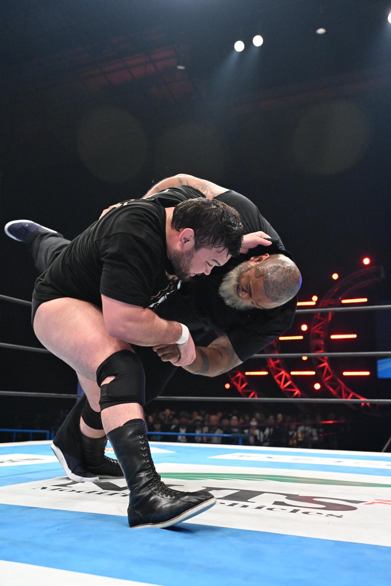 njpwglobal's tweet image. Revenge achieved!
Aaron Wolf defeats Don Fale at #njDONTAKU after months of attacks and interference!
Full report:
njpw1972.com
Watch the replay:
watch.njpwworld.com/details/62693?…
#njpw