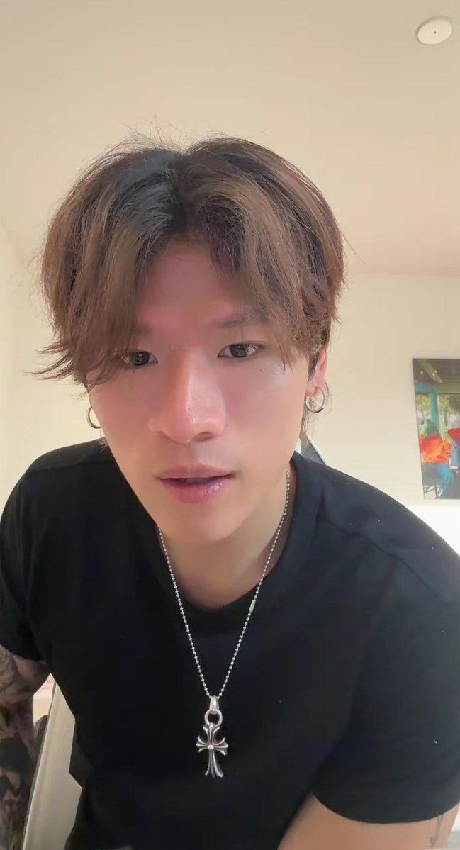 Jay Huang tweet media