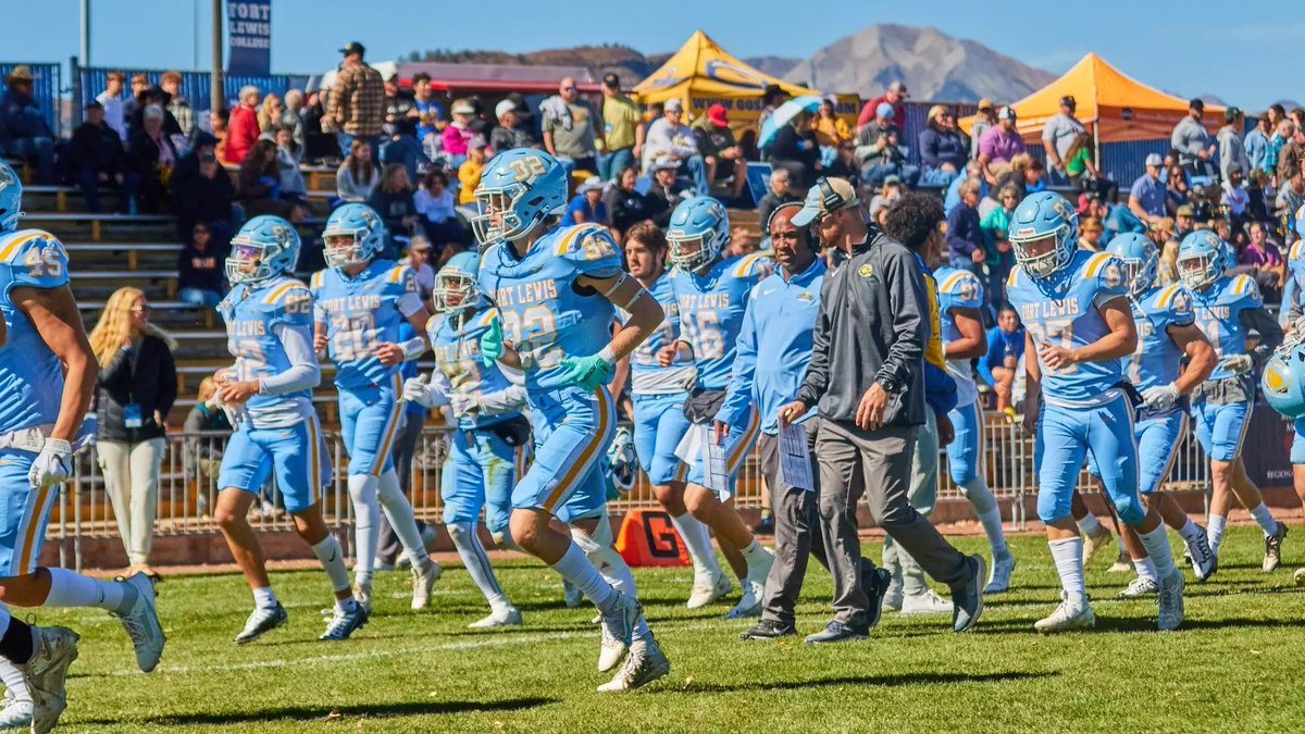 Jedidiah_88's tweet photo. After some great conversations with @coachjmacarthur and @FLCCoach_Cox, I’m unbelievably grateful and blessed to have received an official offer and announce my commitment to @FLCFootball

“Now if we hope for what we do not see, we eagerly wait for it with patience.” Romans 8:25 https://t.co/4DpnJtlXBK