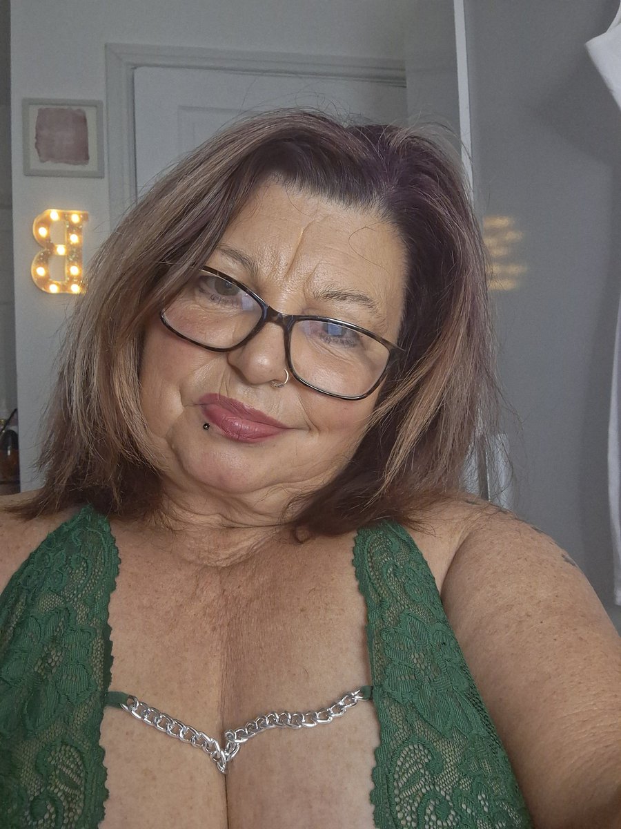 CougarBeccaX tweet media