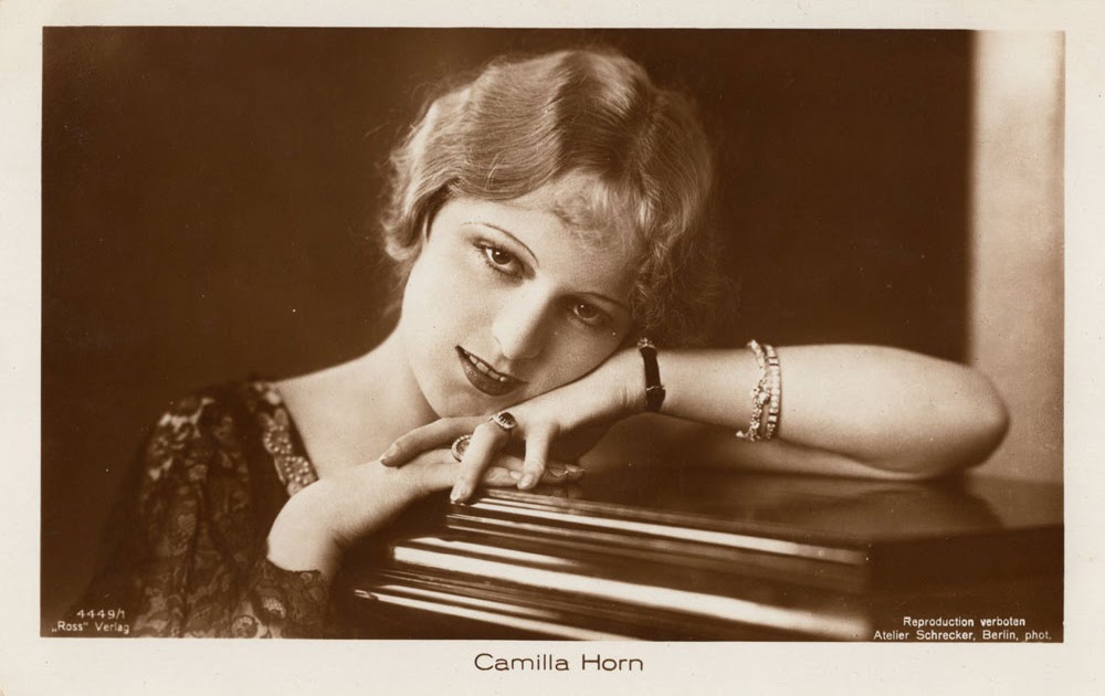fashiongenus's tweet image. 40 Vintage Postcards of Camilla Horn From the 1920s and 1930s vintag.es/2026/04/camill… #Startups #vintage