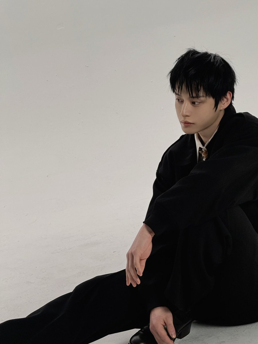 잡초 tweet media