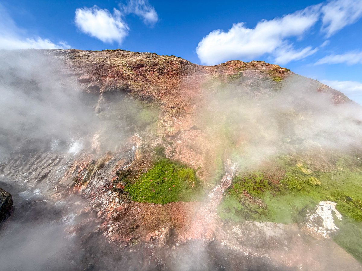 Jakes in Iceland 🇮🇸 tweet media