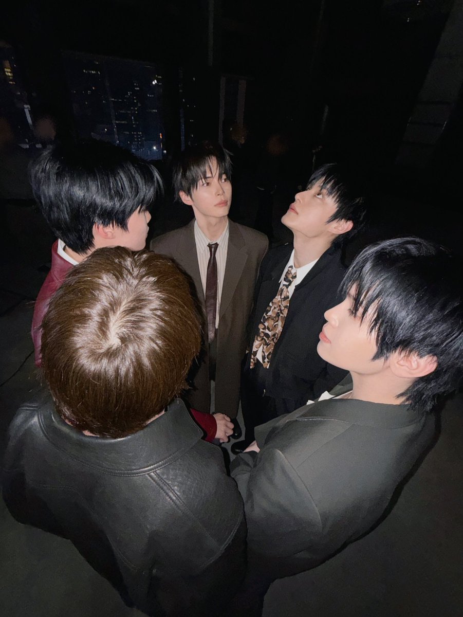 구름 tweet media