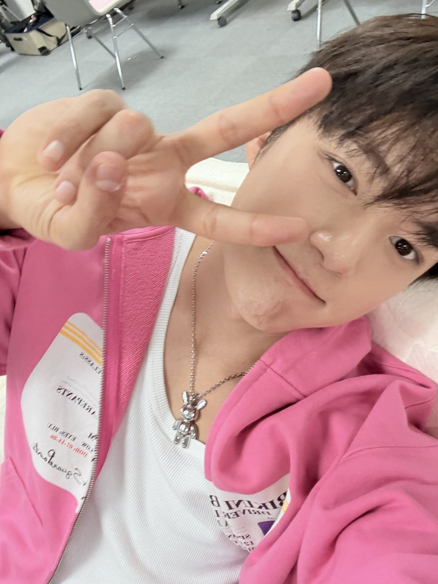 더지 tweet media