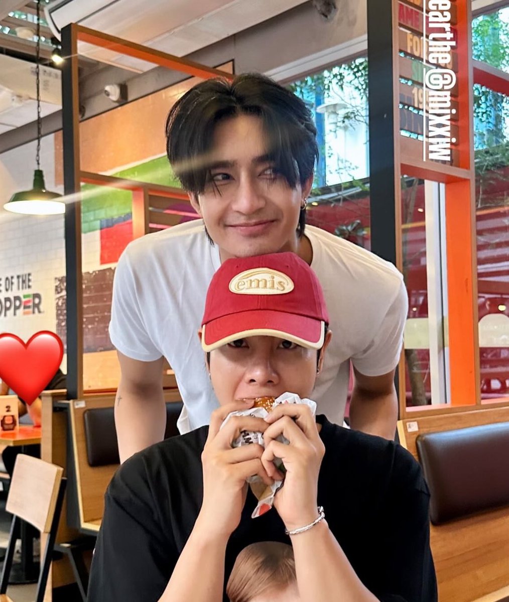 rong 🐣 ft. jackdean era tweet media