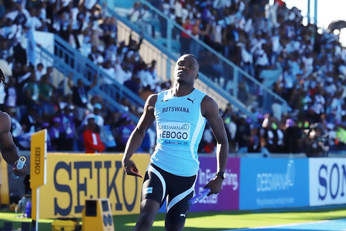 MmegiOnline's tweet image. #JustIn: Olympic champion, Letsile Tebogo sits out of the 4x100m final after helping the team qualify for the final and World Championships for the first time ever.

He has been drafted into the 4x400m final team.

PIC: MORERI SEJAKGOMO 
UPDATE: LARONA MAKHAIZA