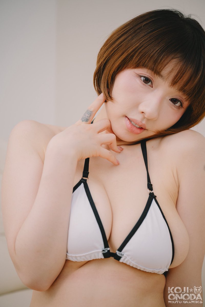 はじめまして (*・ω・)*_ _)ﾍﾟｺﾘ