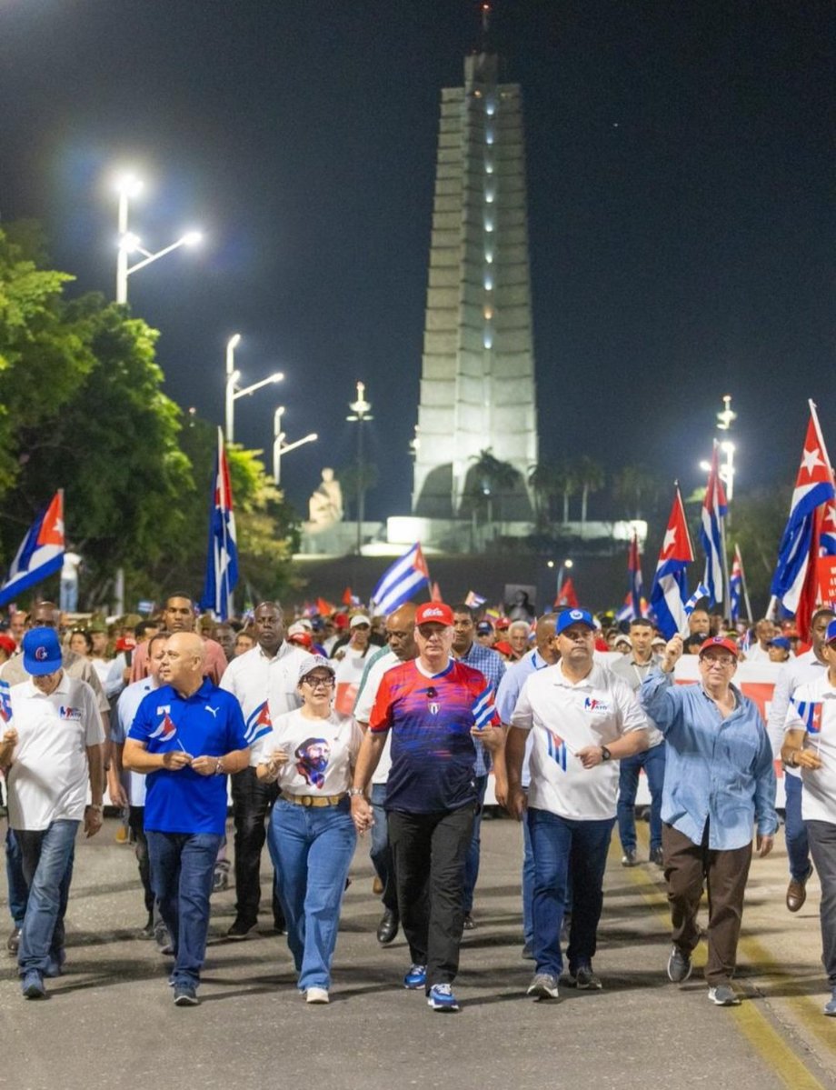 En Cuba, la esperanza se convierte en acción.
Cada día se lucha por un mejor mañana.
#CubaEstaFirme