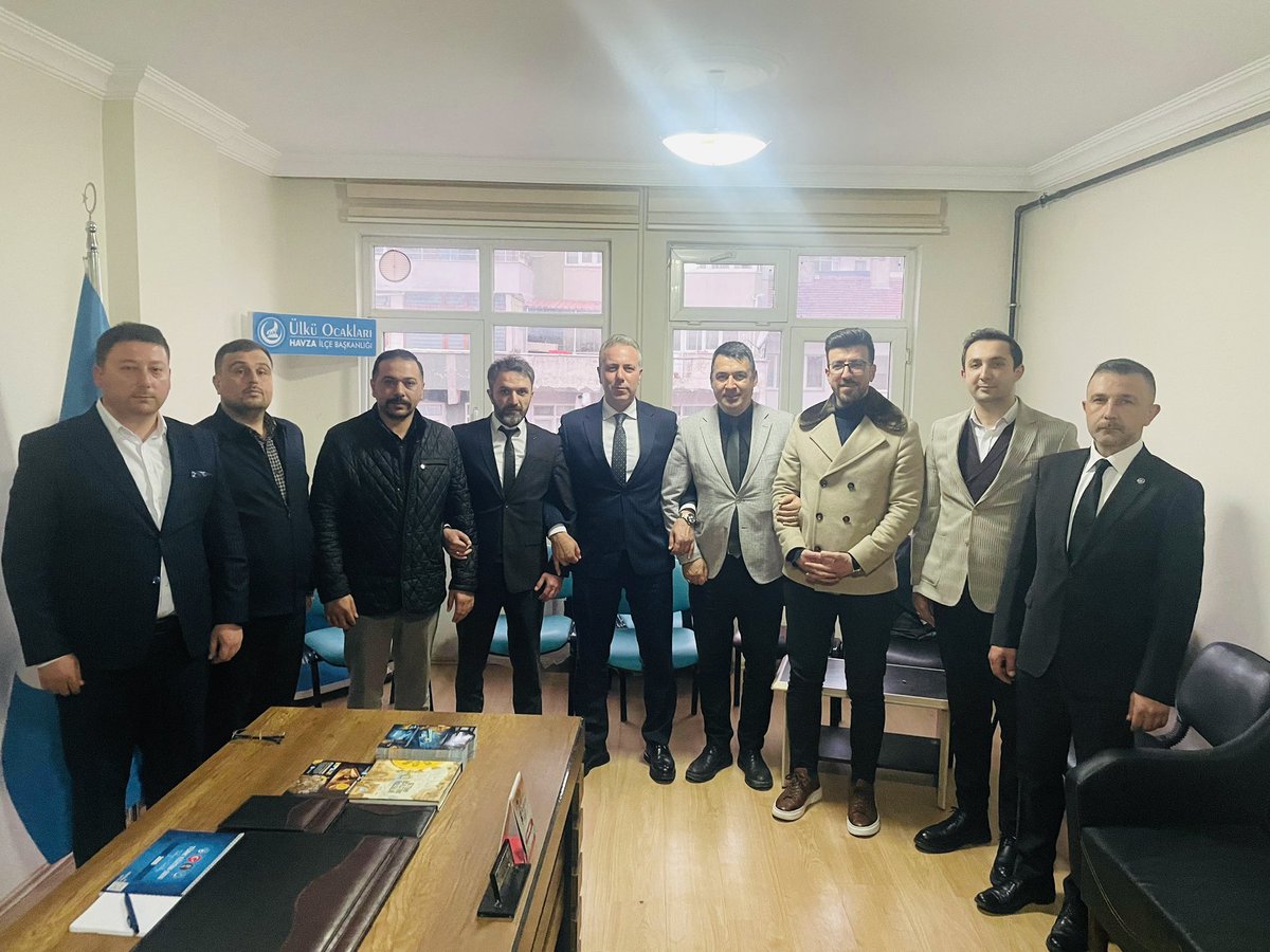gokhanyasar55's tweet photo. Ülkü Ocakları Havza İlçe Başkanlığımızın ev sahipliğinde, ilçe ocak başkanlarımızın katılımıyla verimli bir toplantı gerçekleştirdik.

Misafirperverliği için Ülkü Ocakları Havza İlçe Başkanımız Yasin Köz’e teşekkür ediyor, çalışmalarında başarılar diliyorum.

Birlik ve beraberlik içerisinde, davamıza hizmet etmeye kararlılıkla devam edeceğiz.