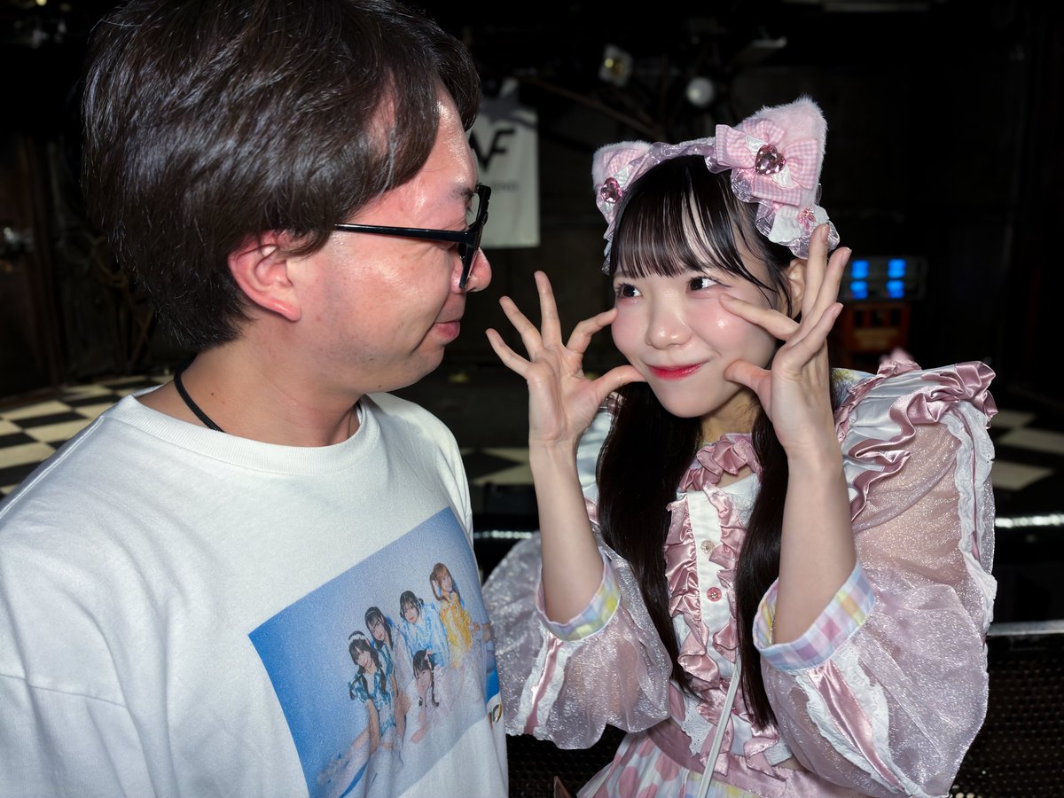 久しぶりに旧衣装見れた‼️ ネコミミも着けててかわいかった😻 この