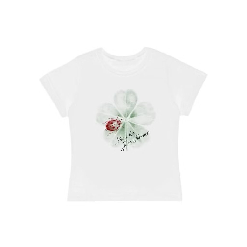 ilyu411_'s tweet photo. @Am_Pattizia แนะนำเป็นเสื้อ baby tee ของ vgh เลยค่ะ ใส่ได้ everyday looks หรือจะใส่ไปเที่ยวทะเลก็น่ารัก มีหลายลายให้เลือกเลยค่ะ กำลังลงราคาเลย

ลายเต่าทอง🐞
https://t.co/wC35qzhwc8
ลายโน้ตเพลง🎼
https://t.co/u5P7KJfEly
ลายดอกชบา🌺
https://t.co/eeKvQunwoH
ลายซัมเมอร์🩴
https://t.co/eeKvQunwoH https://t.co/TmNcsvgHfE