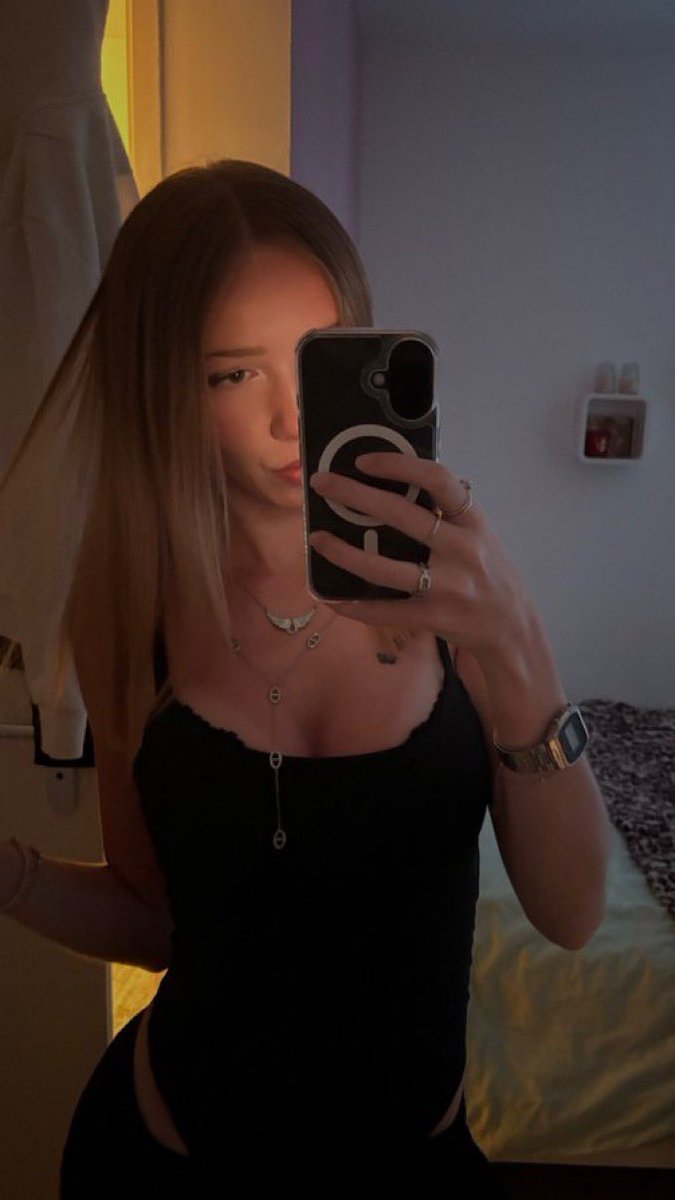 Ava 💕 tweet media
