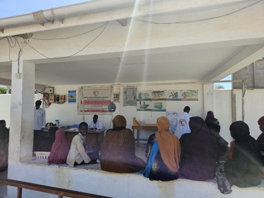 cabdiimadax's tweet image. Rugaha Caafimaadka #BishaCas ayaa bixiya adeegyo caafimaad oo aasaasi ah oo bilaash ah dadka nugul. Waxaa jira 67 xarumood oo ku yaal #Somalia, iyadoo la diiwaangeliyay 1,775,116 adeegyo caafimaad sanadkii 2025.