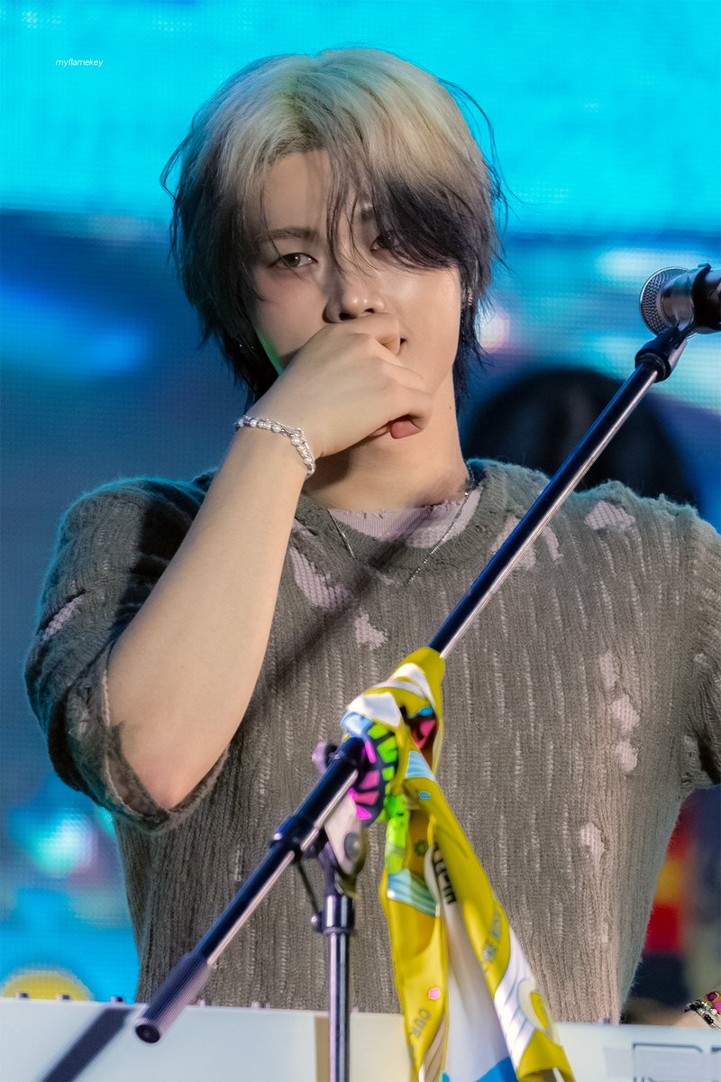 ₍^.  .^₎⟆ ...  260426 어썸페 ! ˎˊ˗
#XdinaryHeroes #Jungsu #정수