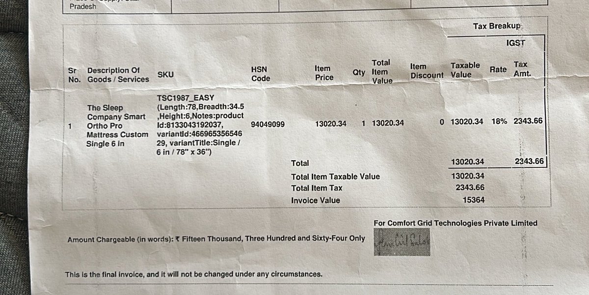 Utkarsh81835281's tweet photo. Further the replaced mattress that arrived after 1.5 months was also not of correct size however the bill mentioned the different size of the mattress received. This shows miscommunication amongst the company itself. Never buy mattress from here. https://t.co/qnP1Utv4QU