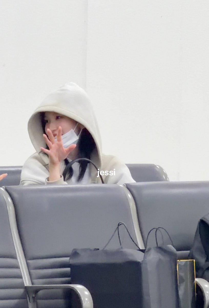 jessi 🐰 tweet media