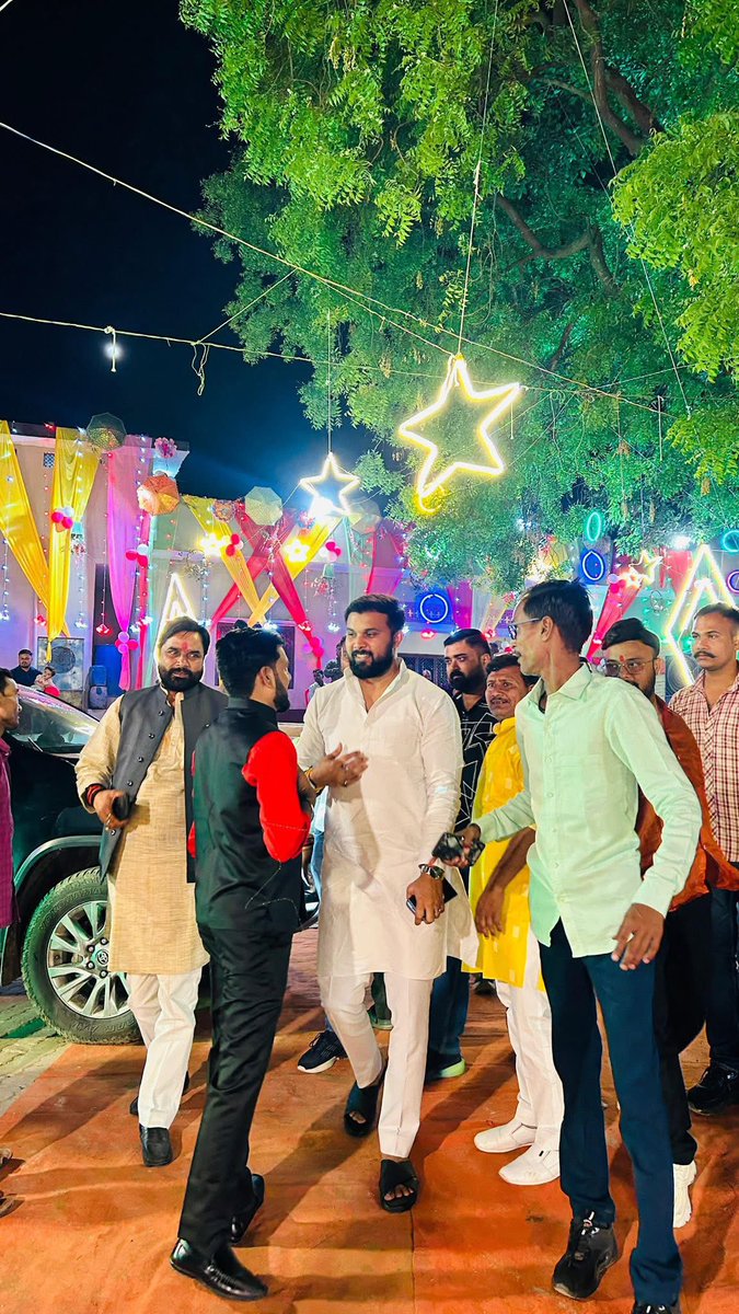 Shashank Shekhar Singh tweet media