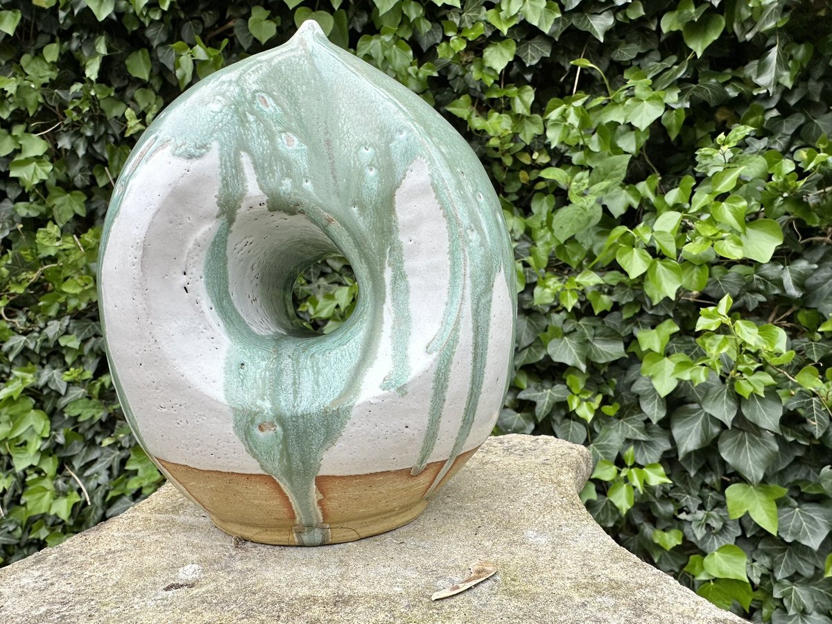 Brixham's tweet image. #picoftheday Pleased with our purchase! Love a Pot! @davidwrightpottery @henleyartstrail