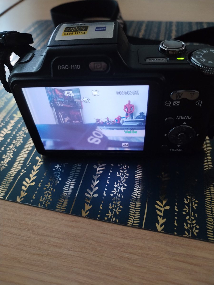 Jami88176468's tweet image. Je l'ai récupéré #Sony ✨