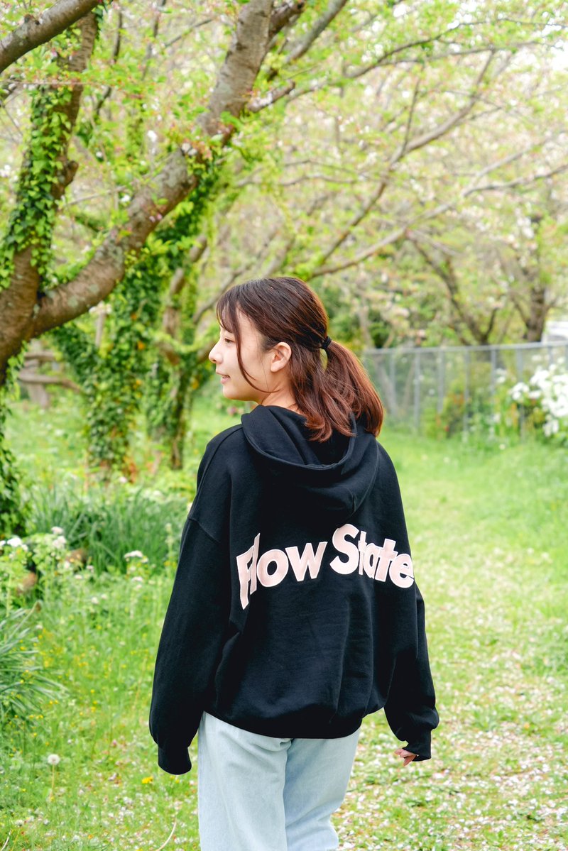 k_tacamera's tweet image. #1日1枚
@saku_rano0309 

125/365

#camera  #写真
#SONY  #model