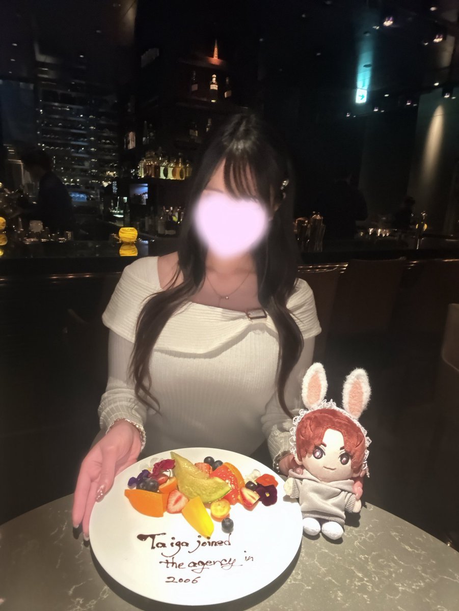 うに tweet media