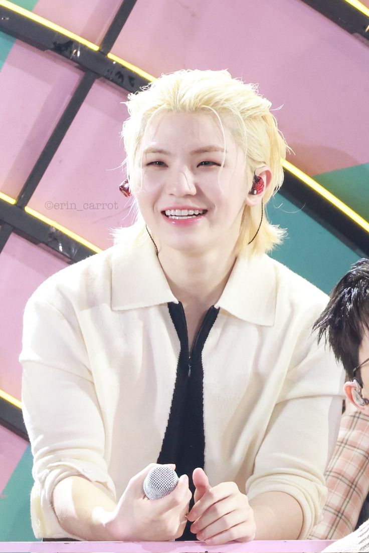 How many days until OT13 SVT return? tweet media