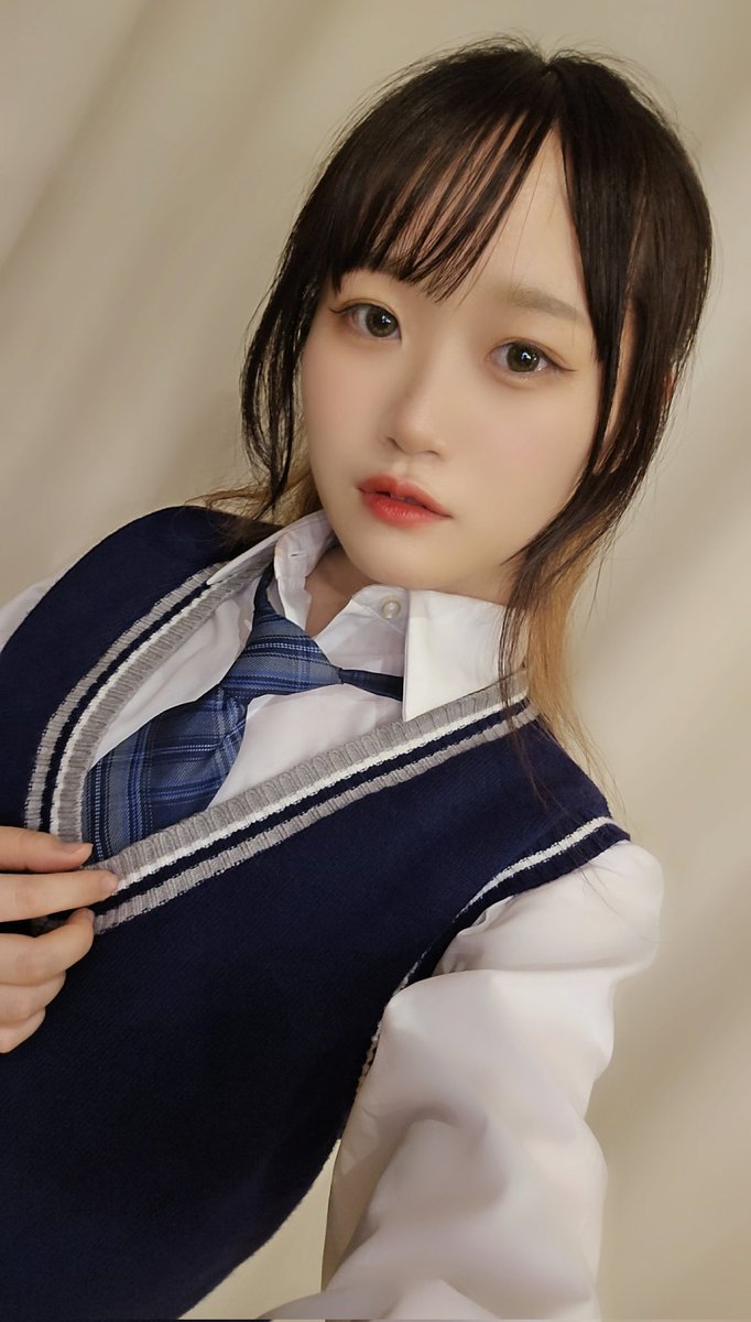 來栖令奈 tweet media