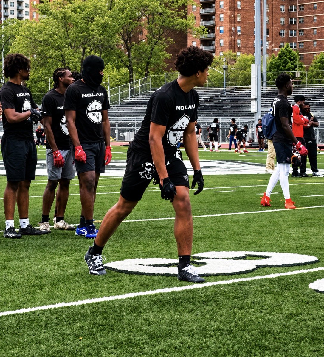 XanderCollad09's tweet photo. Had a great time competing at the elitevshowcase. I’m very grateful to all the coaches that came out to evaluate my skills and a speak with them.@CoachTMims @GuilfoyleCoach @KJMcDonough @CoachLeMarshall @Coach_Gladney @CoachChadWalker @VarsityMedia @CoachRodrckPlum @WRCoachVannucci 
@LIBLITZ