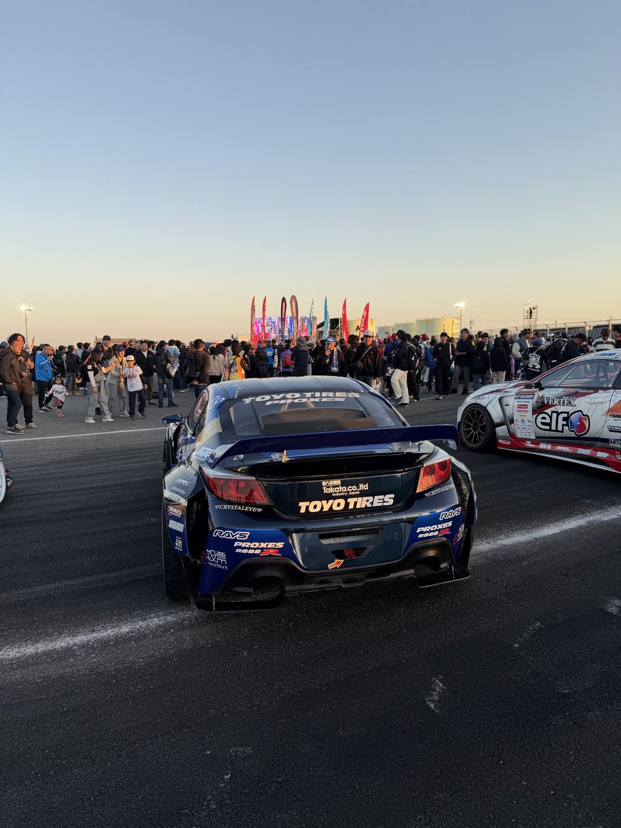 truemanracing's tweet photo. D1開幕2連戦が終了しました。
両日とも先行車に上手く合わせる事が出来ずに敗退してしまいました。
応援して頂いた皆様申し訳ありません。
PROXES35周年のプロジェクトを進める為に筑波戦は欠場します。
引き続き頑張って走りますので応援よろしくお願いします❗️
#TOYOTIRES
#PROXES
#KANTO https://t.co/rQMeDAAyiC
