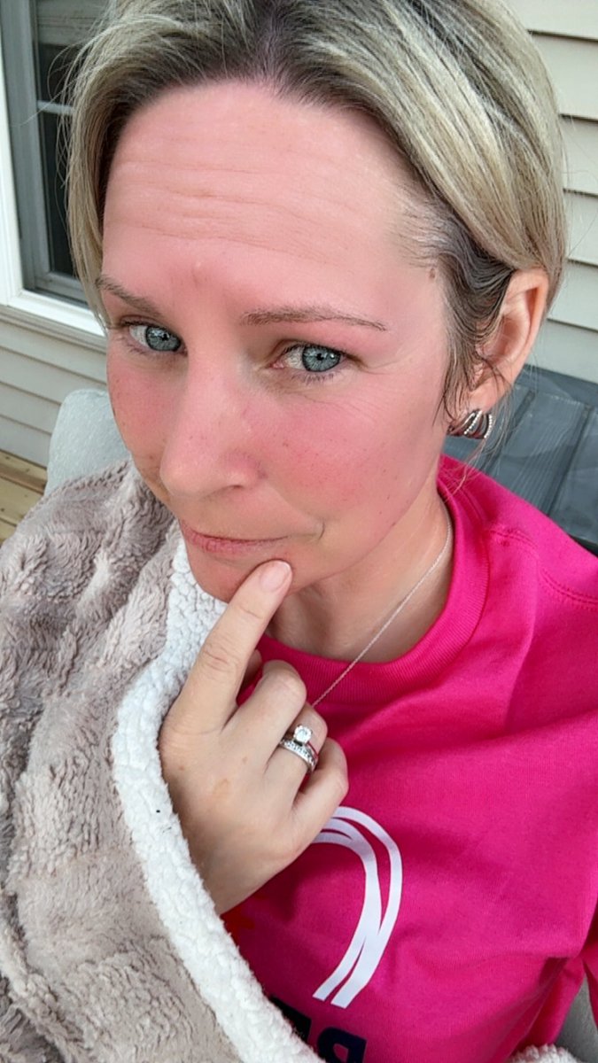 X-Ray Barbie💞; Sarah with an H (Mama Smoke) tweet media