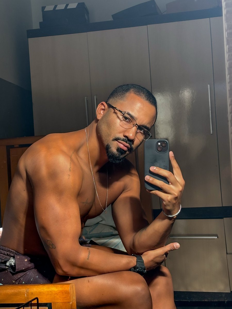 GabrielCPerfeit's tweet photo. 🧑‍🏫 https://t.co/9RBpNEPlQd