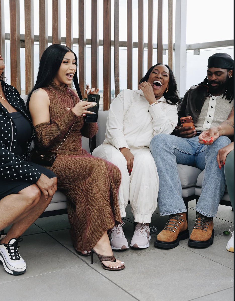 Cardi B with Stephanie &amp; Trevon Diggs at The Diggs Deep Foundation’s Mother’s Day event yesterday in DC. 💐