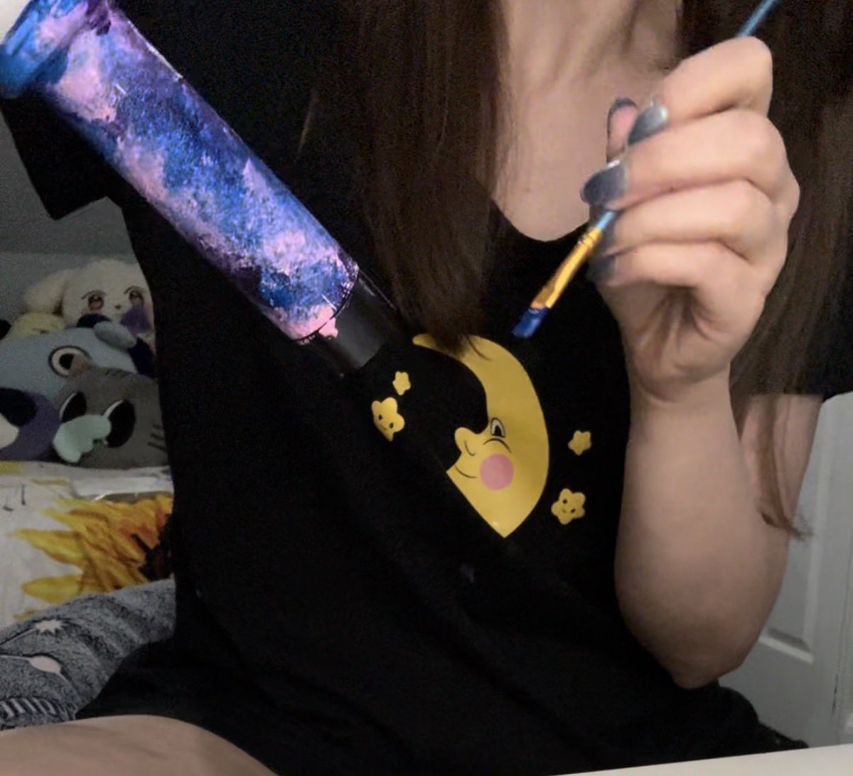 timetobe_brave's tweet photo. Once the coat was dry, I began painting using sponges for the initial base and then touched up areas with paint brushes. I then sealed it with a glossy finish (not pictured) https://t.co/e3mBTpuO3d