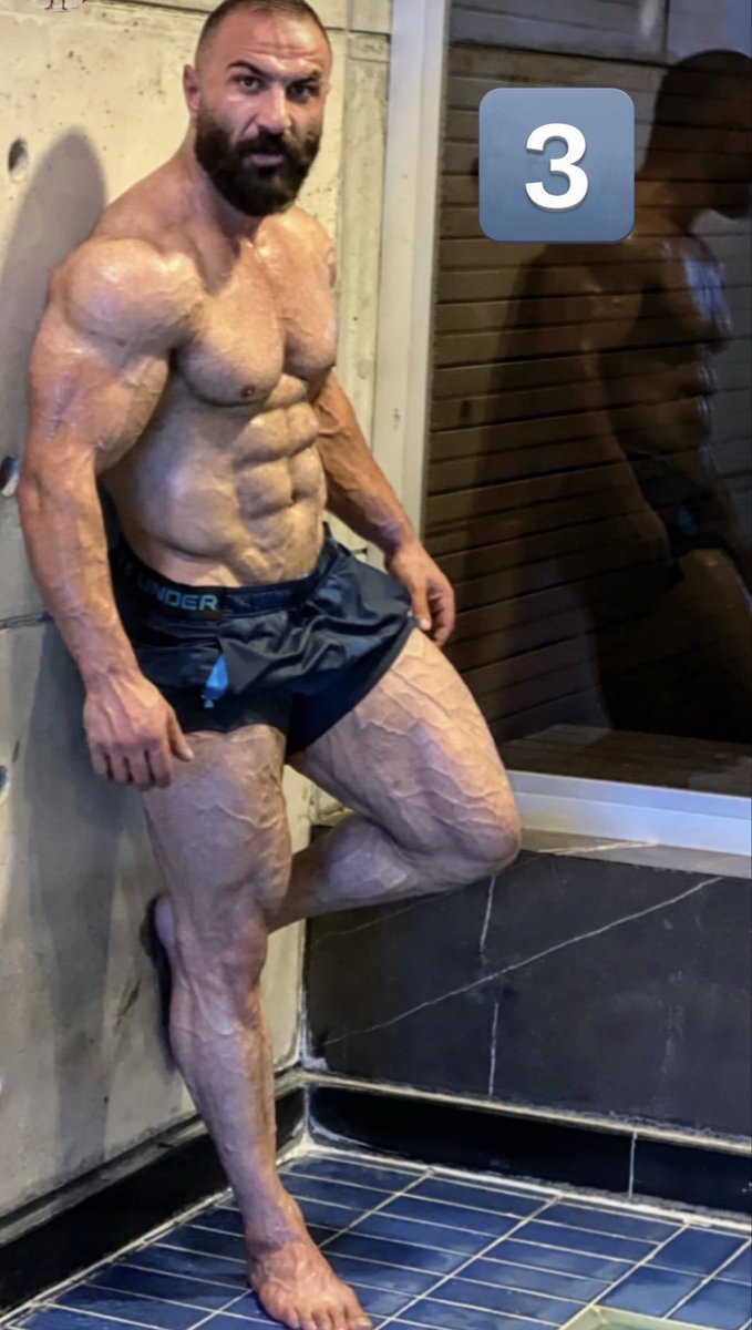 MiddleGiants's tweet photo. Vote for Hottest Muscle Giant:
Macho bodybuilders displaying their massive muscles.🔥🔥Who's the hottest and who would you get destroyed by...
VOTE BELOW
#sexymen #muscle #alphamale #muscleworship #pecs #hotchest #hotabs #abs #hothunk https://t.co/P6DTwAOmYr